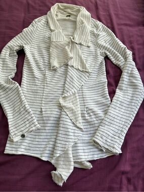 Zip flowy cotton zip sweater by We The Free size L